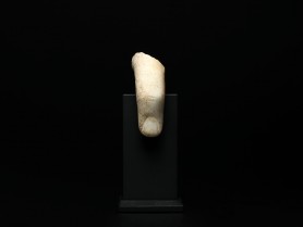 Roman Marble Finger